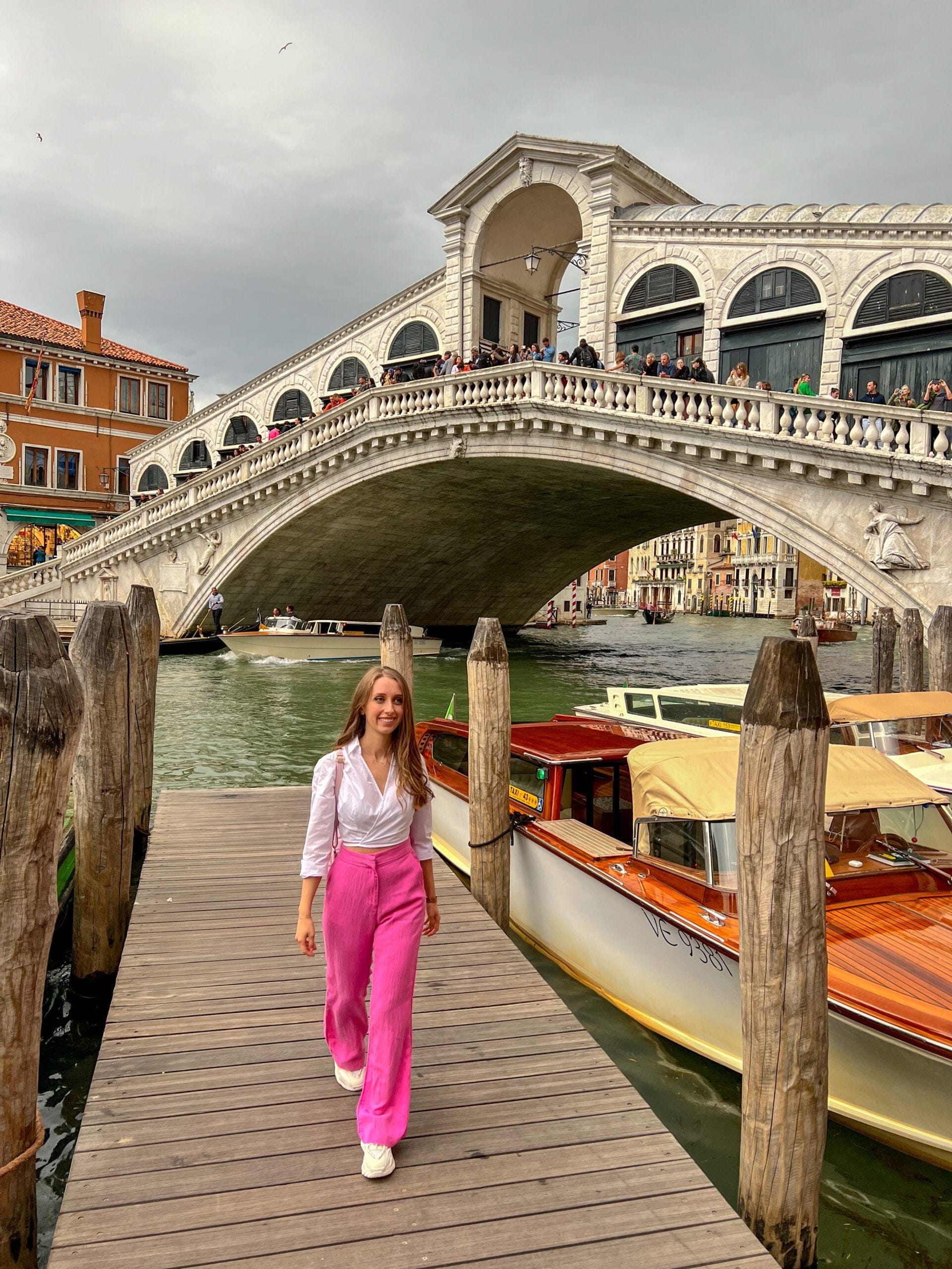 Top 8 locuri instagramabile Venetia pod Rialto