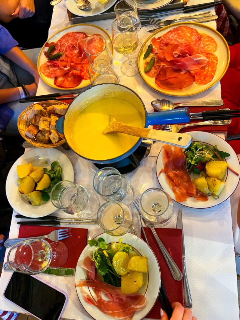 Unde sa mananci in Paris?