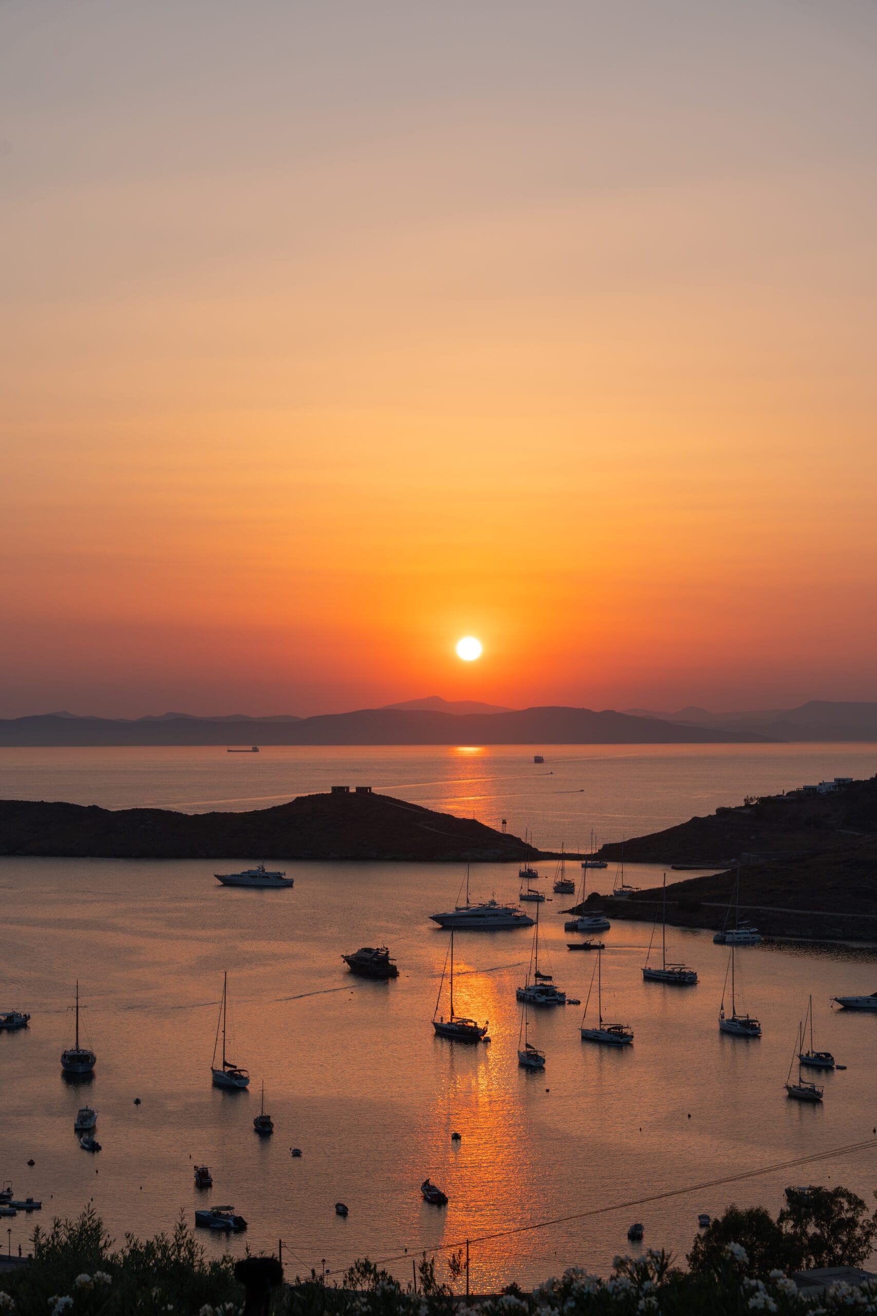 Aigis Sunset Bar, Kea