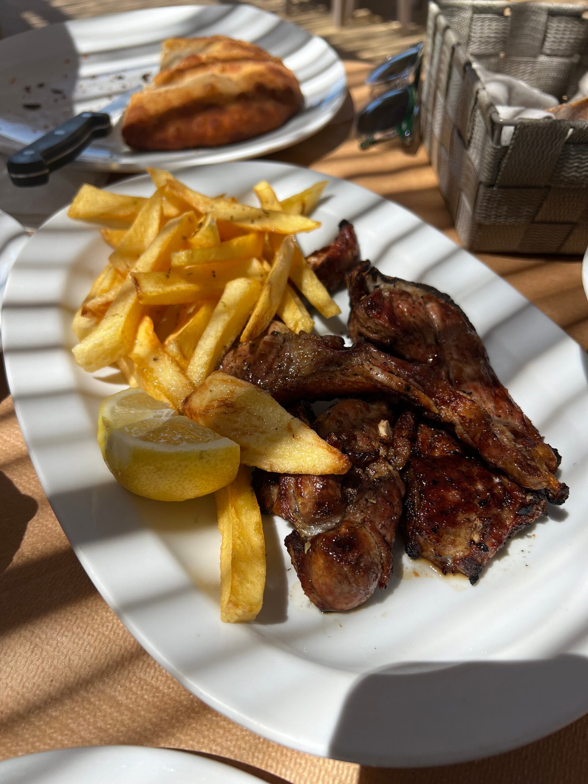 Miel - Taverna Karthaia