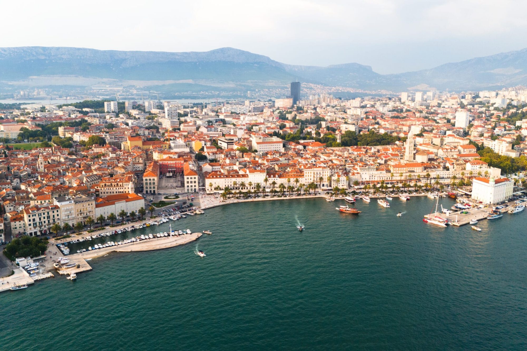 Split_Croatia.jpg vedere din drona Split, Croatia